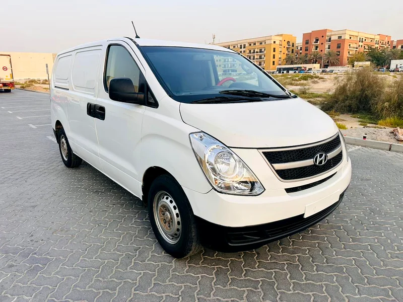 H1 VAN (2012 Model  GCC)63156541227906112