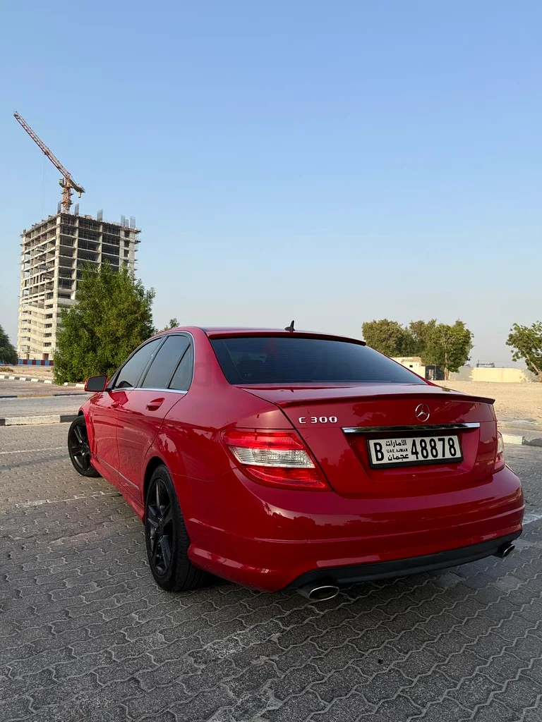 Mercedes C300  2011 in Excellent Condition63156993844738113