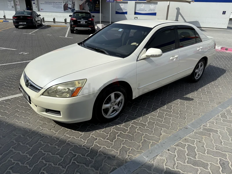 **حالة ممتازة** **هوندا أكورد 2007**63226743790723112