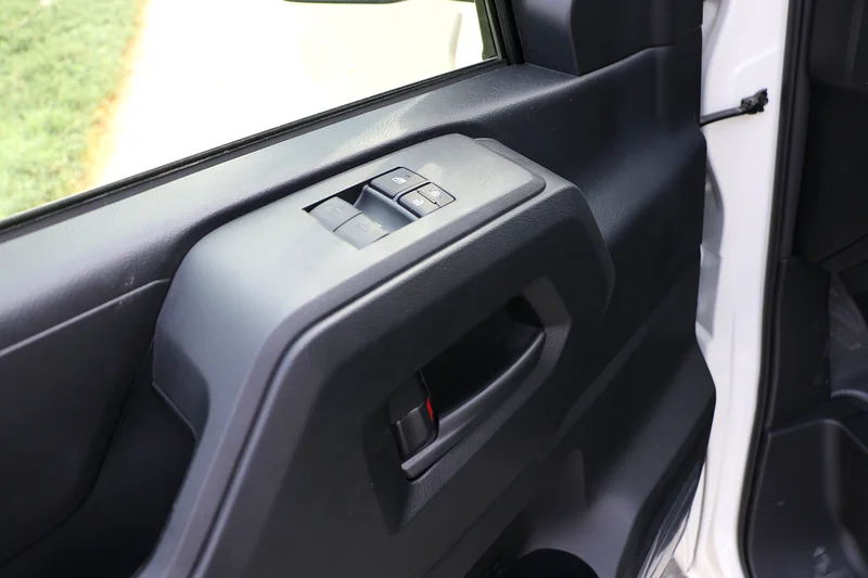 2025 TOYOTA HIACE STD FULL CARGO 3.5L PETROL AT63158342441473114