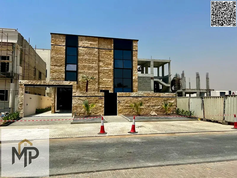 🚧❄️ A very luxurious villa with a full stone facade and a highly luxurious interior featuring upscale hotel finishes and spacious interiors where you can63253439029761111