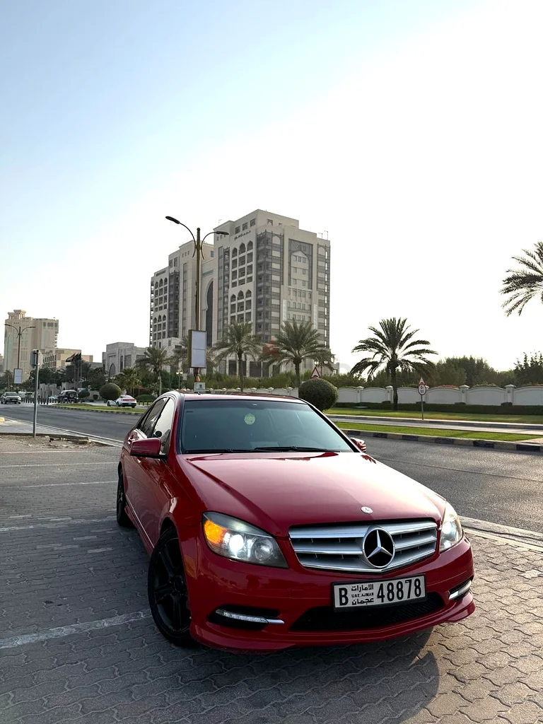 Mercedes C300  2011 in Excellent Condition63156993844738112