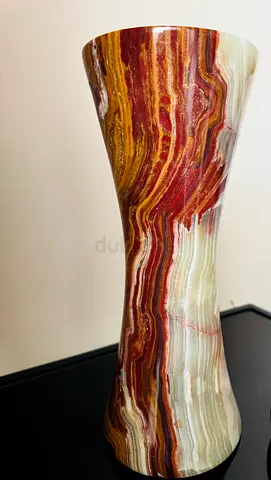 Exquisite Vintage Onyx Marble Decorative Vase -New in Box