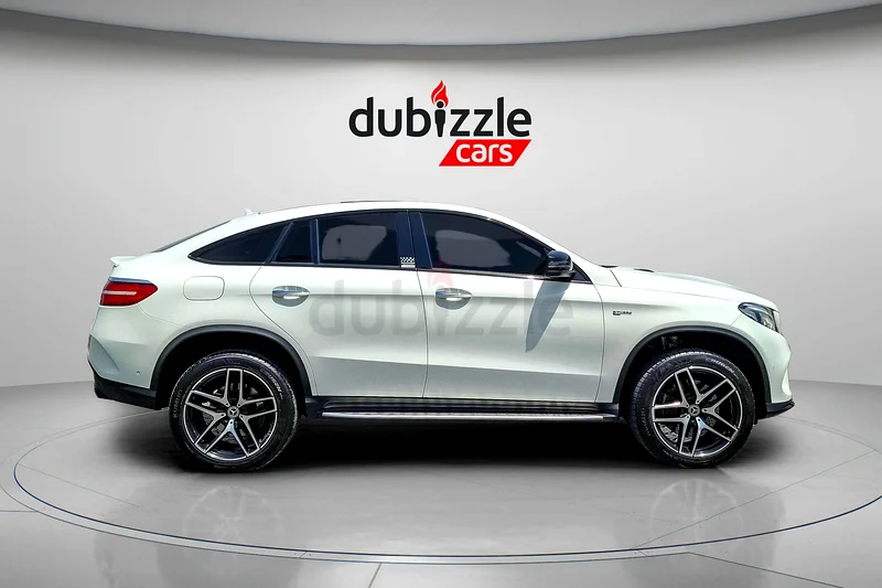 AED 1989/month | 2018 Mercedes-Benz GLE Coupe GLE 43 AMG | GCC Specs | Ref#31942463157444349697113