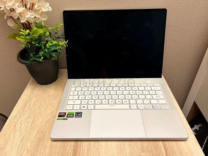 ASUS ROG Zephyrus G14 2024 – OLED 3K – RTX 4070 – Urgent Sale Today63150036038658112