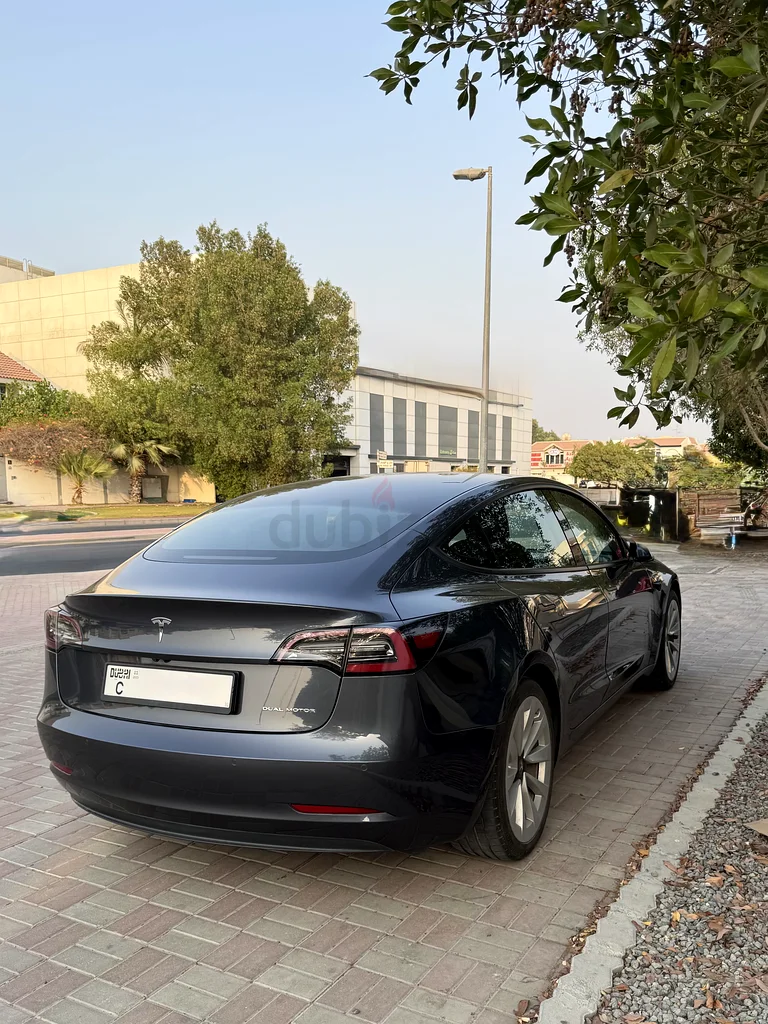 Tesla model 3 long range single owner low mileage63156040516738112