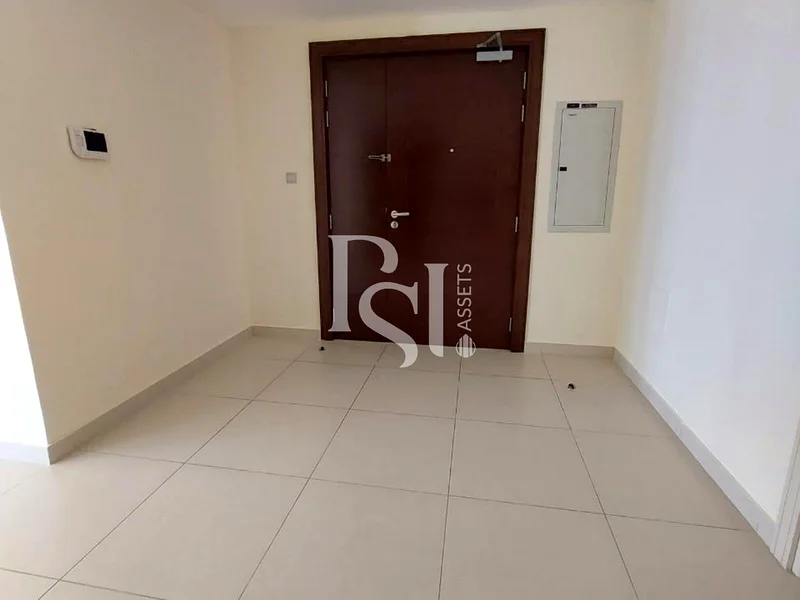 Spacious Layout | Prime Location | Vacant63310724509442114