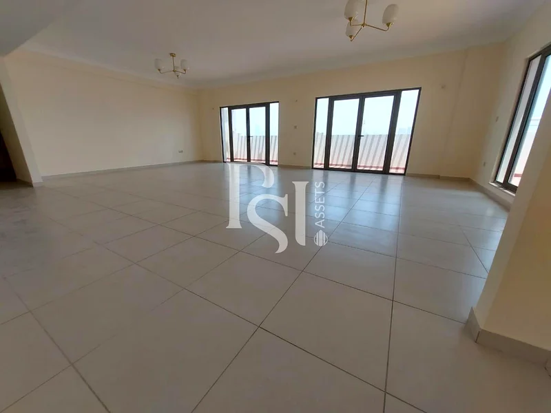 Spacious Layout | Prime Location | Vacant63310724509442111