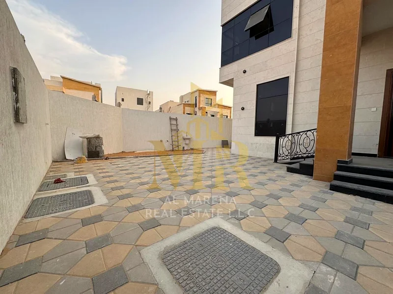 For Sale – Luxury Corner Villa in Al Helio 2 – Ajman | 4,000 Sq.Ft | 5 Master Bedrooms | Outdoor Yard 🇦🇪 الوصف الكامل للفيلا – الحليو 2 / عجمان فرصة63900188835587114