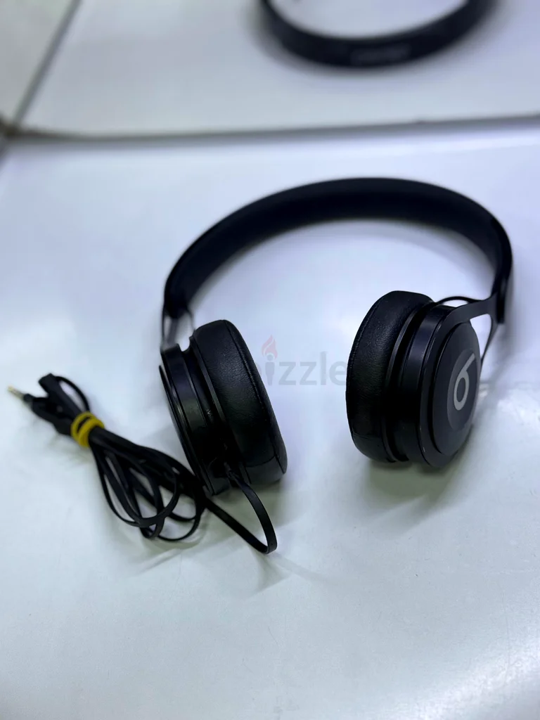 Beats EP Wired On-Ear Headphones632640885785621120