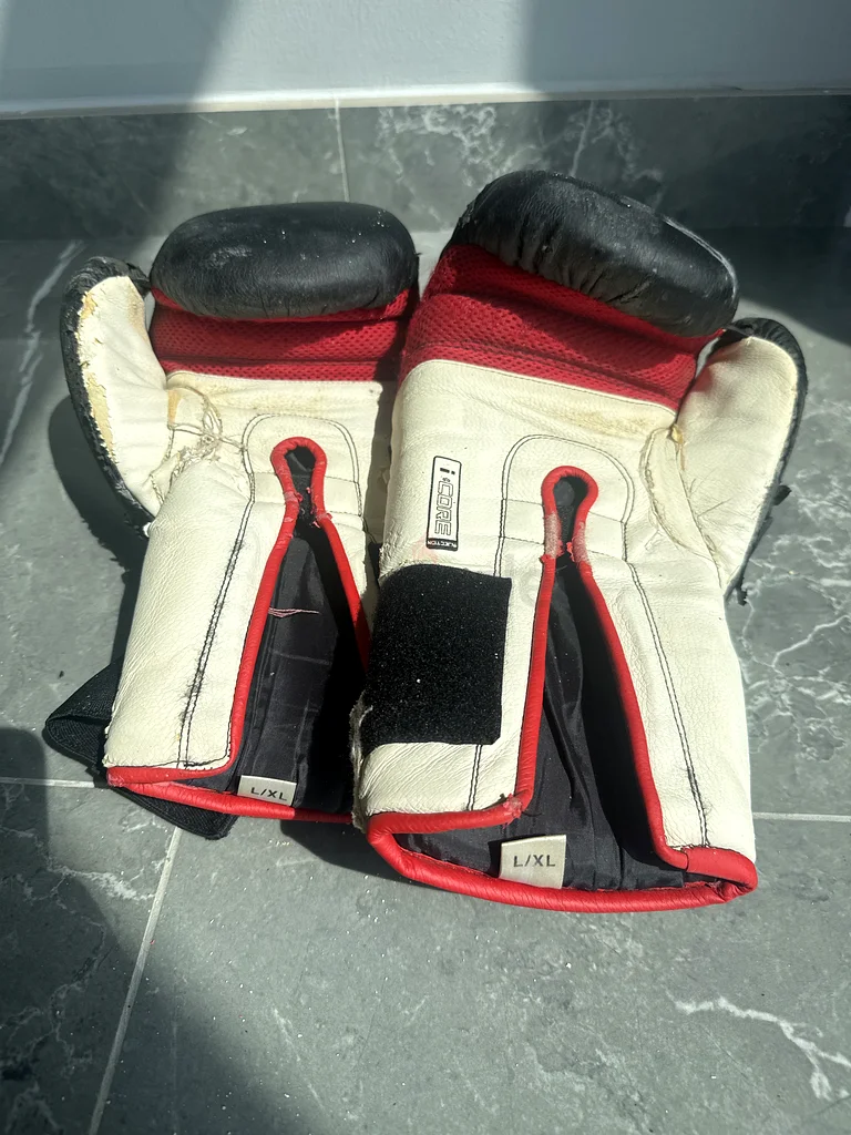 Boxing Gloves  shinguards63263509038978112