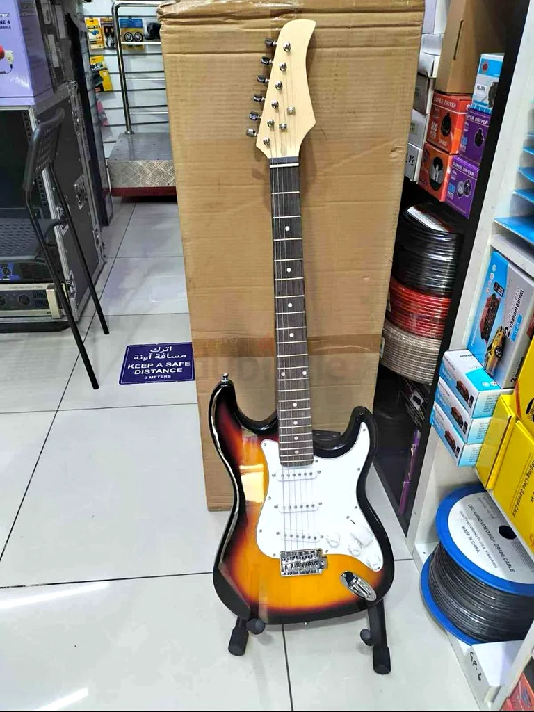 Sleek Electric Guitar ST 309-1 for Sale!63206871668353111