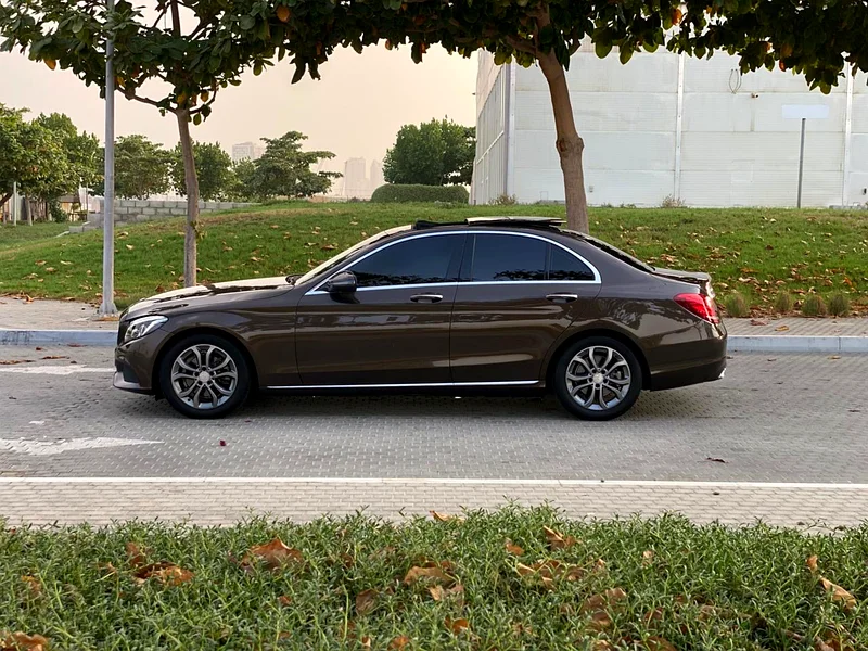 Mercedes-Benz C200 GCC 2016 Full option Panoramic very clean and very good condition63156993903233113