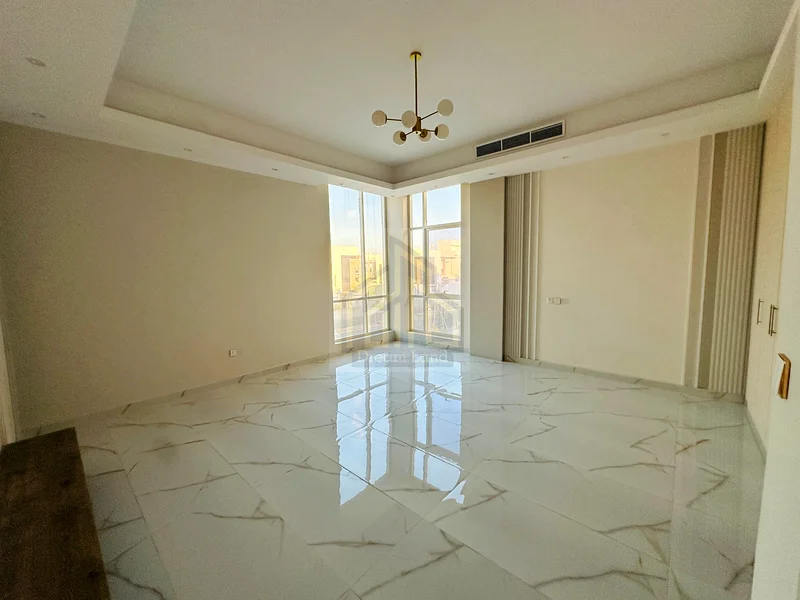 Villa for sale directly from the owner, free ownership for all nationalities, in the most beautiful and upscale areas of Ajman, Al Alia area, directly63171304793090114