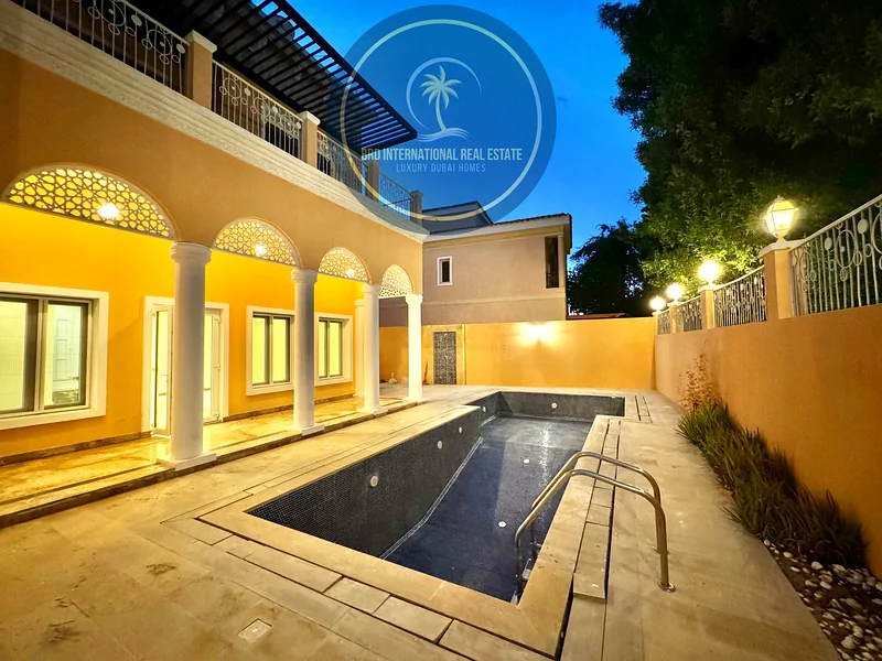 DISCOUNTED BUT LARGE 5BR VILLA WITH PRIVATE POOL+MAID ROOM+LAUNDRY ROOM+DRIVER ROOM+2 STORAGE ROOMS+2BIG HALLWAYS+4 CARPARKS63917144987778112