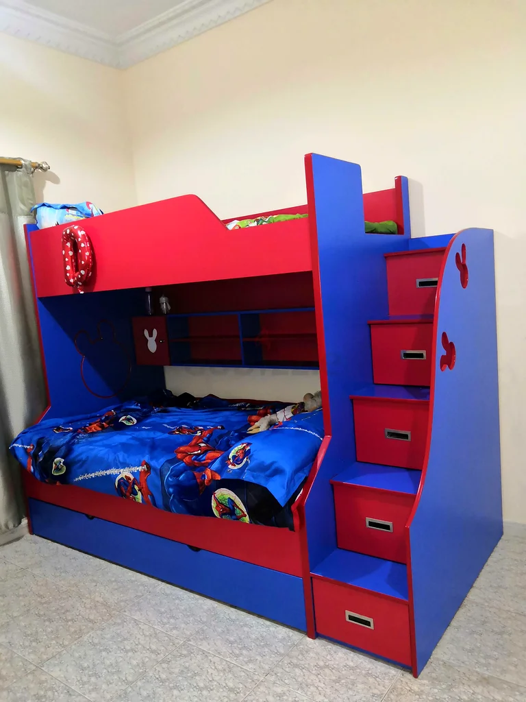 سرير بطابقين رائع مع مساحة تخزين للأطفال632178194913301124