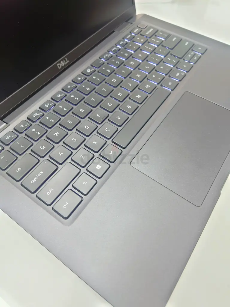 Dell 7420 11th Gen, i5 16/256 A+ condition.63164782923009111