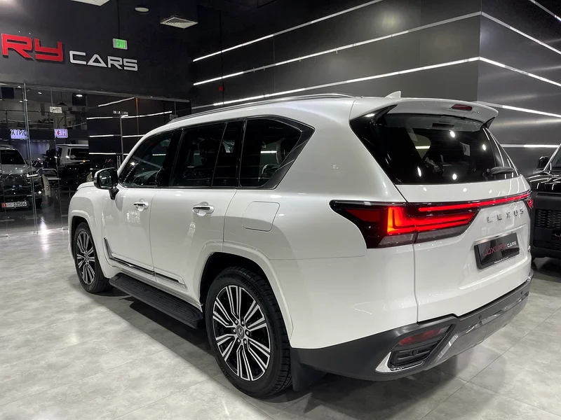 لكزس LX 600 موديل السيغنتشر 2024، منطقة مجلس التعاون الخليجي، تحت الضمان، وكالة الفطيم63225702327427113