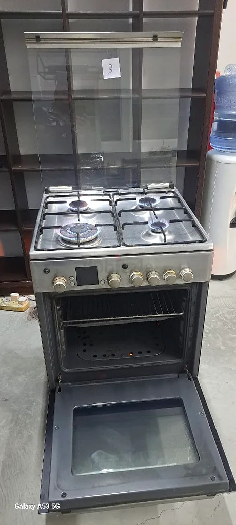 Bush-type 4-burner stove63248751374467114