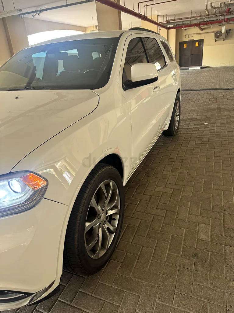 Dodge Durango 2018 with Vip Captain Seats in Mint Condition with Android Screen, Car Play, New Tyres63224788101634112