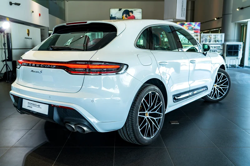 Porsche Macan S REF# COM227 2 Yrs Warranty63398652354947111
