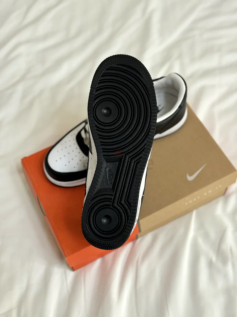 Nike Air Force 1 X Terror Squad Fat Joe Collab (UK 7.5/US 8.5)63241666632067112