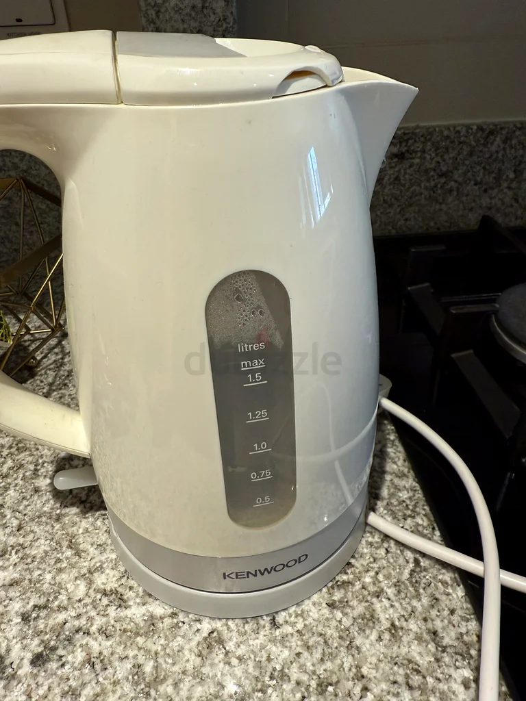 Effortless Boiling with Kenwood Electric Kettle632545020820491112