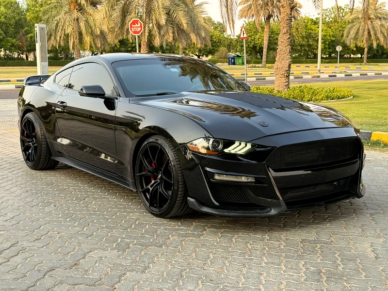 For sale, 2019 GT V8 Mustang, imported, very clean, no expenses needed.63399891092483112