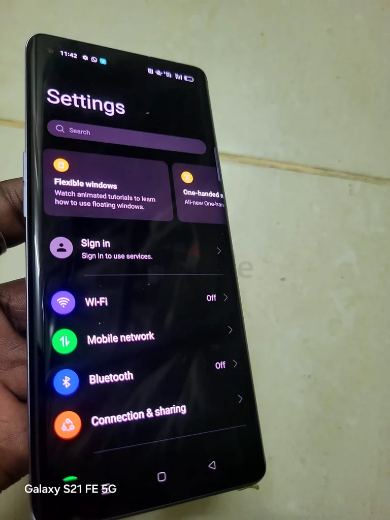 Oppo Reno 3 pro  5G (has little shade)- Unleash the Power of a Premium Phone!63181317398530112
