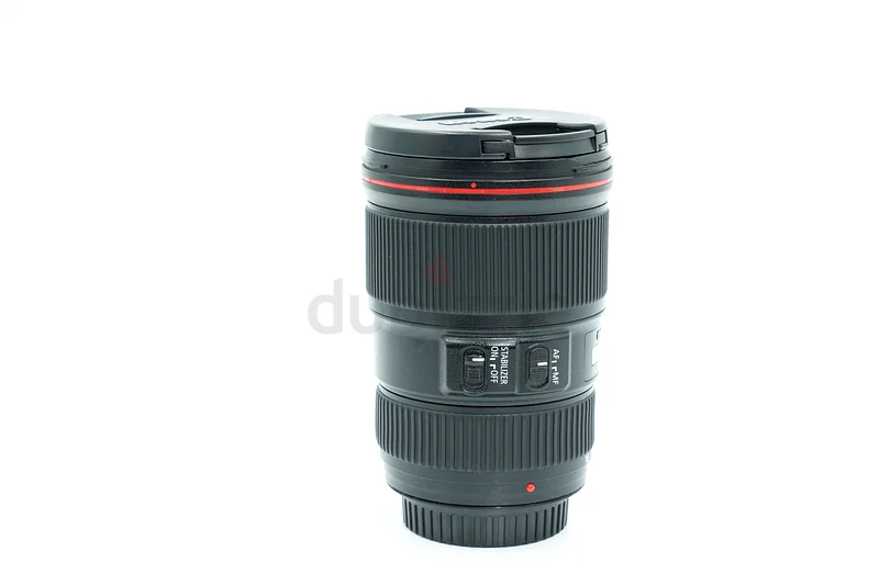 Canon EF 16 35 F4 USM IS LENS 16-3563240633283074111