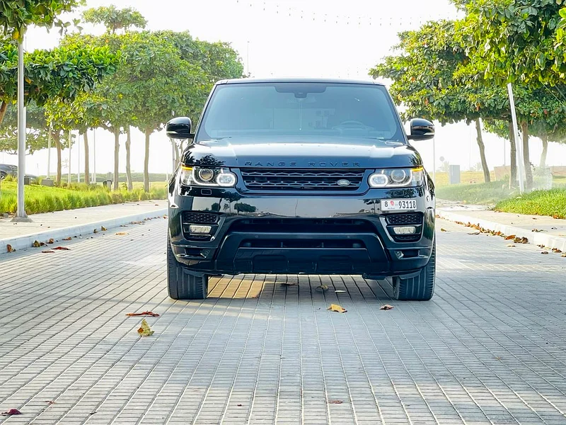 Range rover sport HST V6 gcc perfect condition63227779985539111