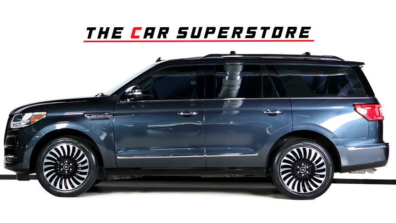 Lincoln Navigator Presidential-GCC-7 Seats-FSH With Al Tayer--Top Of The Line-Luxurious Family SUV63477977948801114