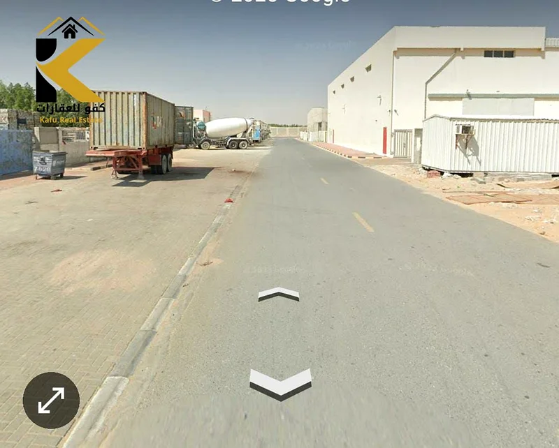 أرض صناعية للبيع في الباهية بمساحة 43,600 قدم مربع.63194576266498114