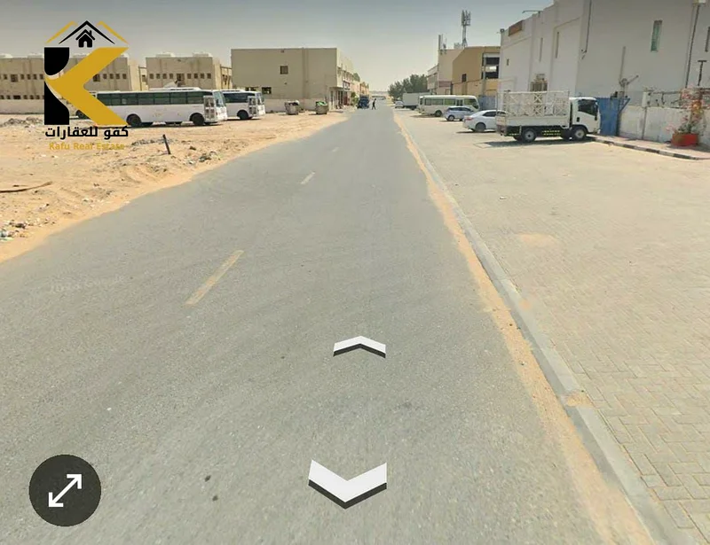 أرض صناعية للبيع في الباهية بمساحة 43,600 قدم مربع.63194576266498113