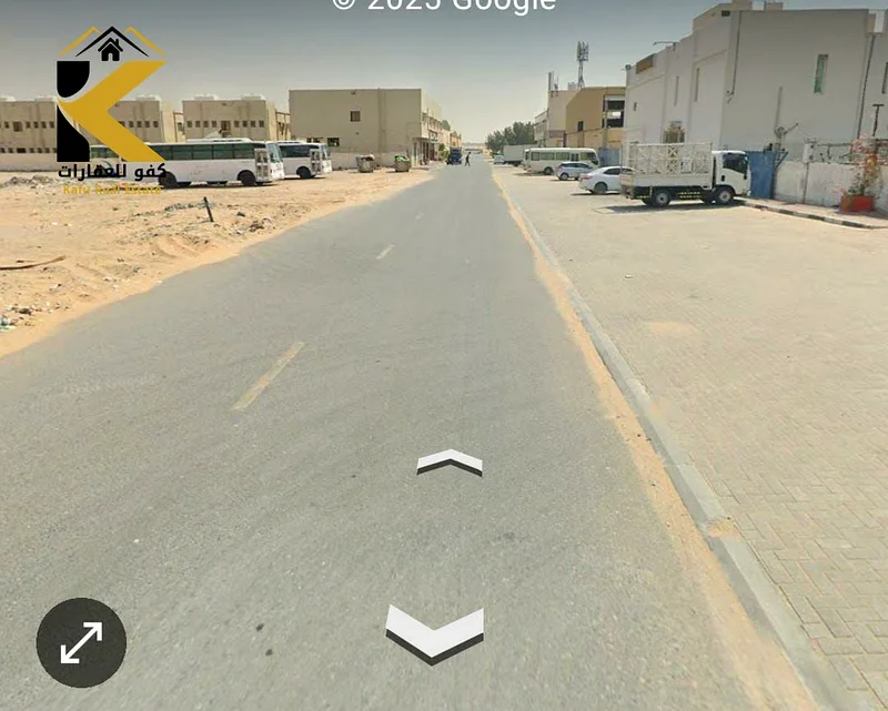 أرض صناعية للبيع في الباهية بمساحة 43,600 قدم مربع.63194576266498111