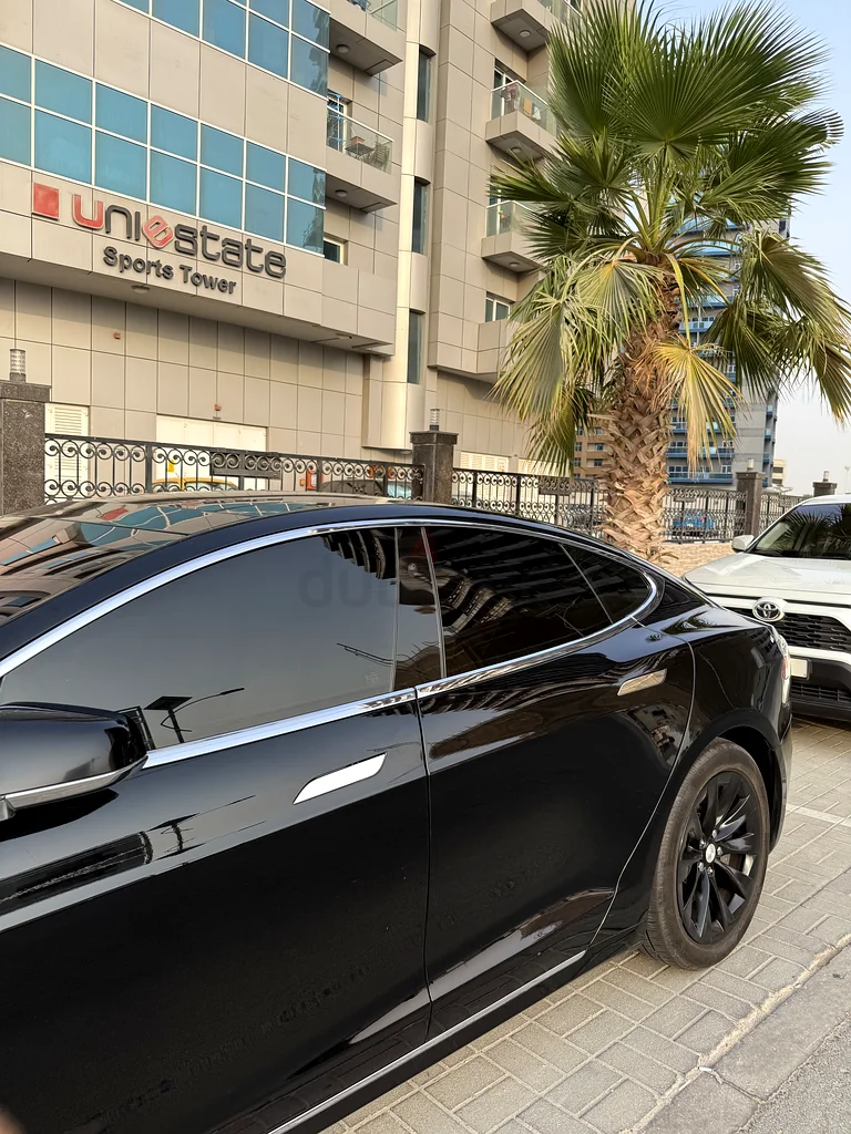Tesla Model S 2017 90D | Lifetime Free Supercharging | Infotainment Updated | Under Warranty63398506742657114
