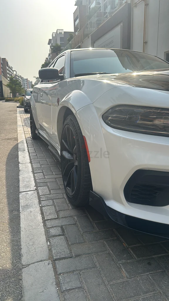 Dodge Charger SXT 2020 |  SRT Wide Body Kit | Excellent Condition | Canadian Specs63398537311874112