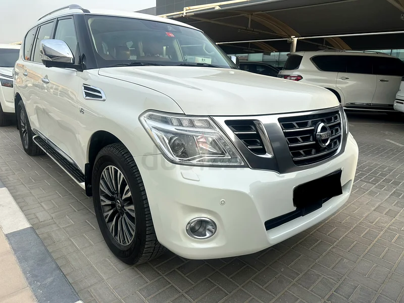 Nissan Patrol LE Platinum City 2019 Radar 360’ camera view GCC Original paint Full Services History632287872628491129
