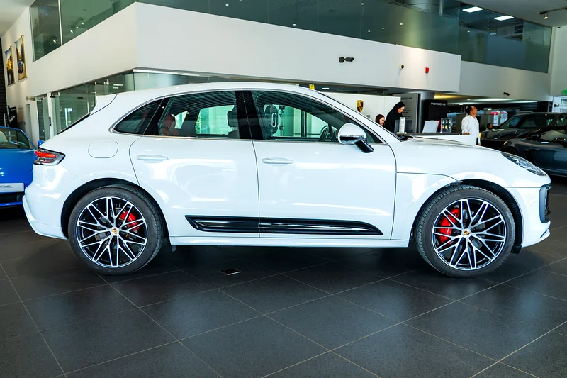 Porsche Macan S REF# COM227 2 Yrs Warranty63398652354947112