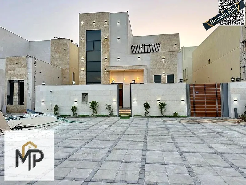 فيلا فاخرة للبيع في الشارع الرئيسي، مباشرة بالقرب من المسجد. رسوم التسجيل متضمنة.63903721957249111