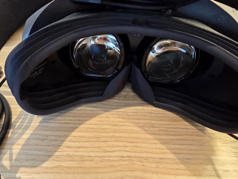 PS VR 2 barely used no box63262932688513114