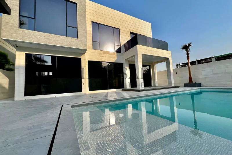 Luxury 5 Bed | Brand New | Private Pool Villa63240102644227111