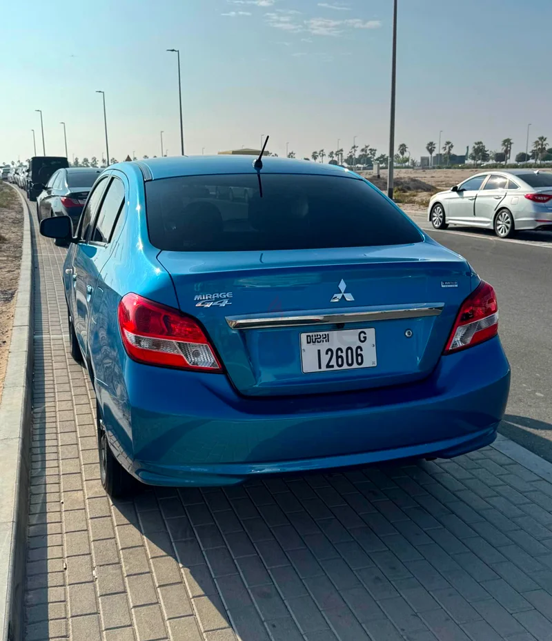 Mitsubishi Mirage 202063223819213571112