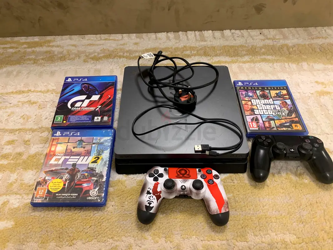 PlayStation 4 Bundle: Console, ..  بلايستيشن 4 DualShock Controllers  Games!