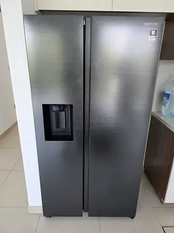 Samsung Refrigerator Freezer Side By Side With Auto Ice Maker Water filter 90cm width 180cm height