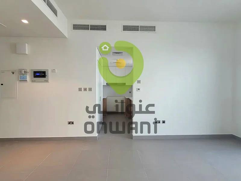 صفقة ساخنة | وحدة متوسطة | صف واحد | مذهل جدًا63243663425026112