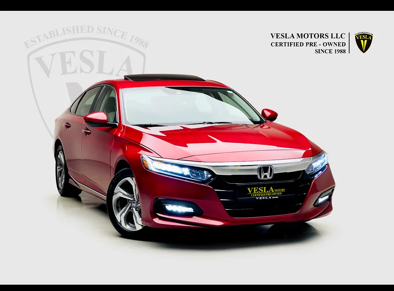 IN HOUSE FINANCE / 999AED MONTHLY / LEATHER SEAT + NAVIGATION + SUNROOF + ADAPTIVE CRUISE / WARRANTY633985433996831117