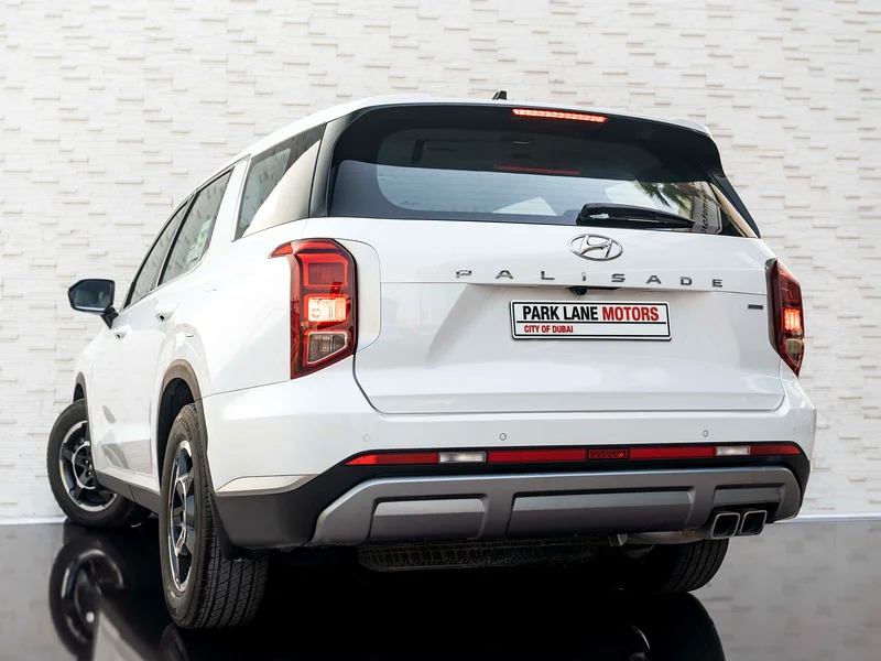 BRAND-NEW PALISADE SMART + • OFFICIAL 5 YEAR JUMA AL MAJID WARRANTY OR 150,000 KM’S63170387924355111