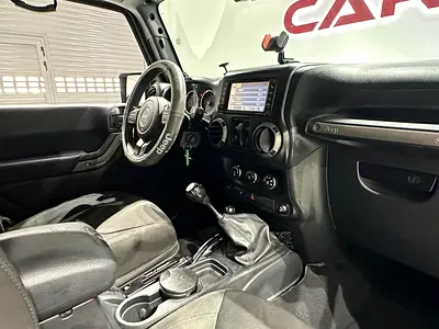 2014 JEEP WRANGLER — миниатюра 17