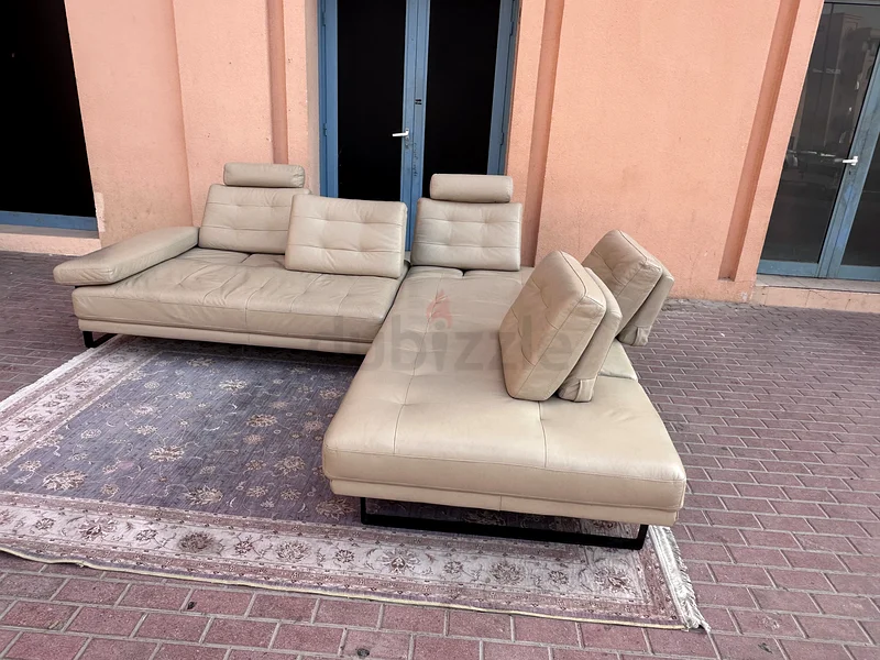 بيع أريكة جلدية إيطالية فاخرة بجودة عالية على شكل حرف L وذات وظائف متعددة من ناتوتساي63185233263491114